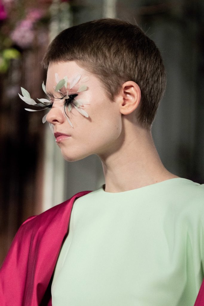 Pat McGrath Feather Lashes Makeup Looks For The Valentino Couture ...