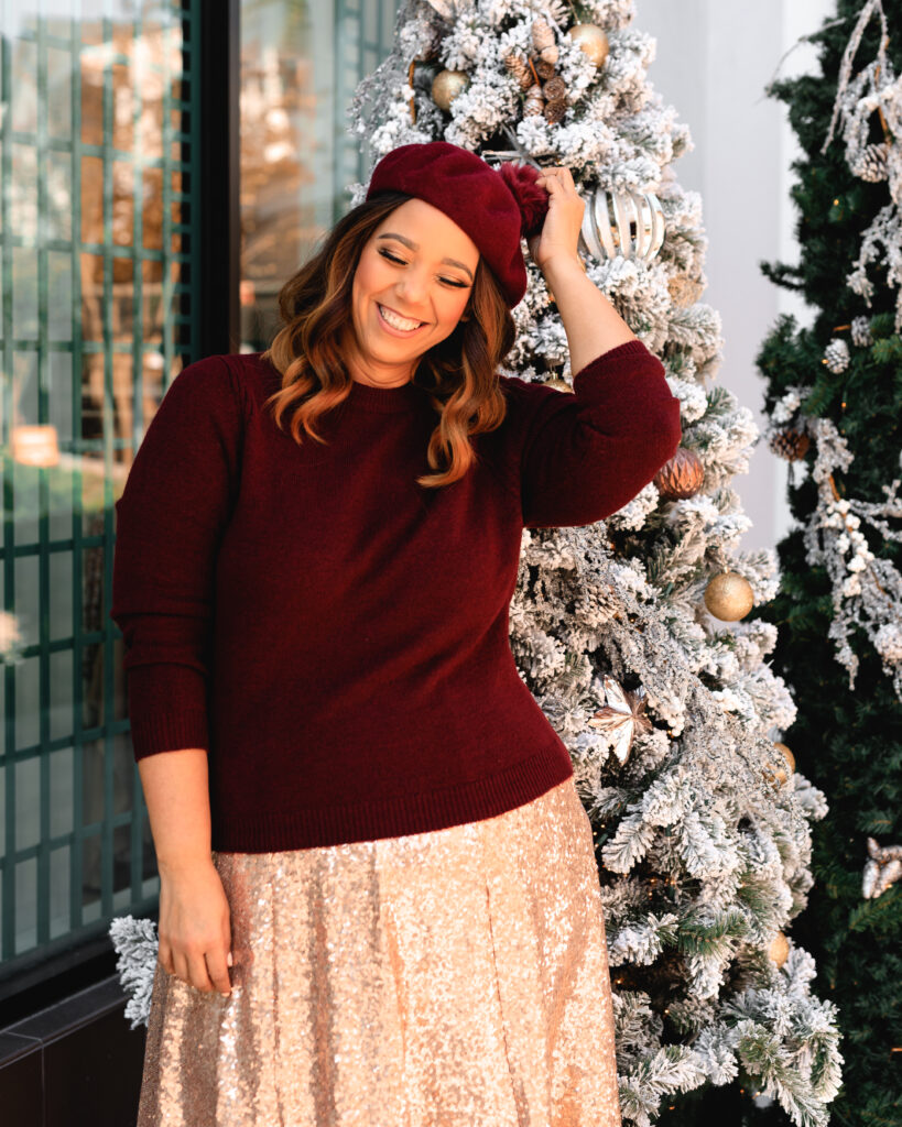 BURGUNDY SWEATER AND BERET 
