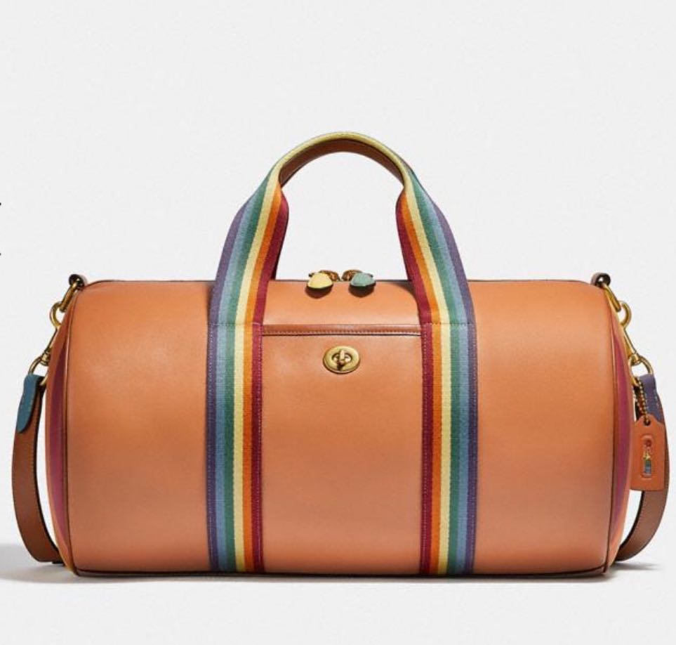 Duffle With Rainbow Quilting